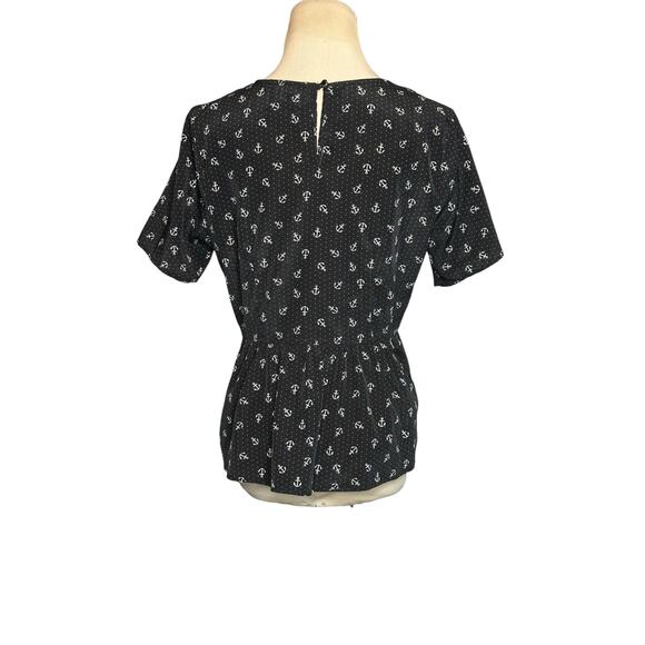 Forever 21 black white anchor print short sleeves blouse size medium - Picture 10 of 13